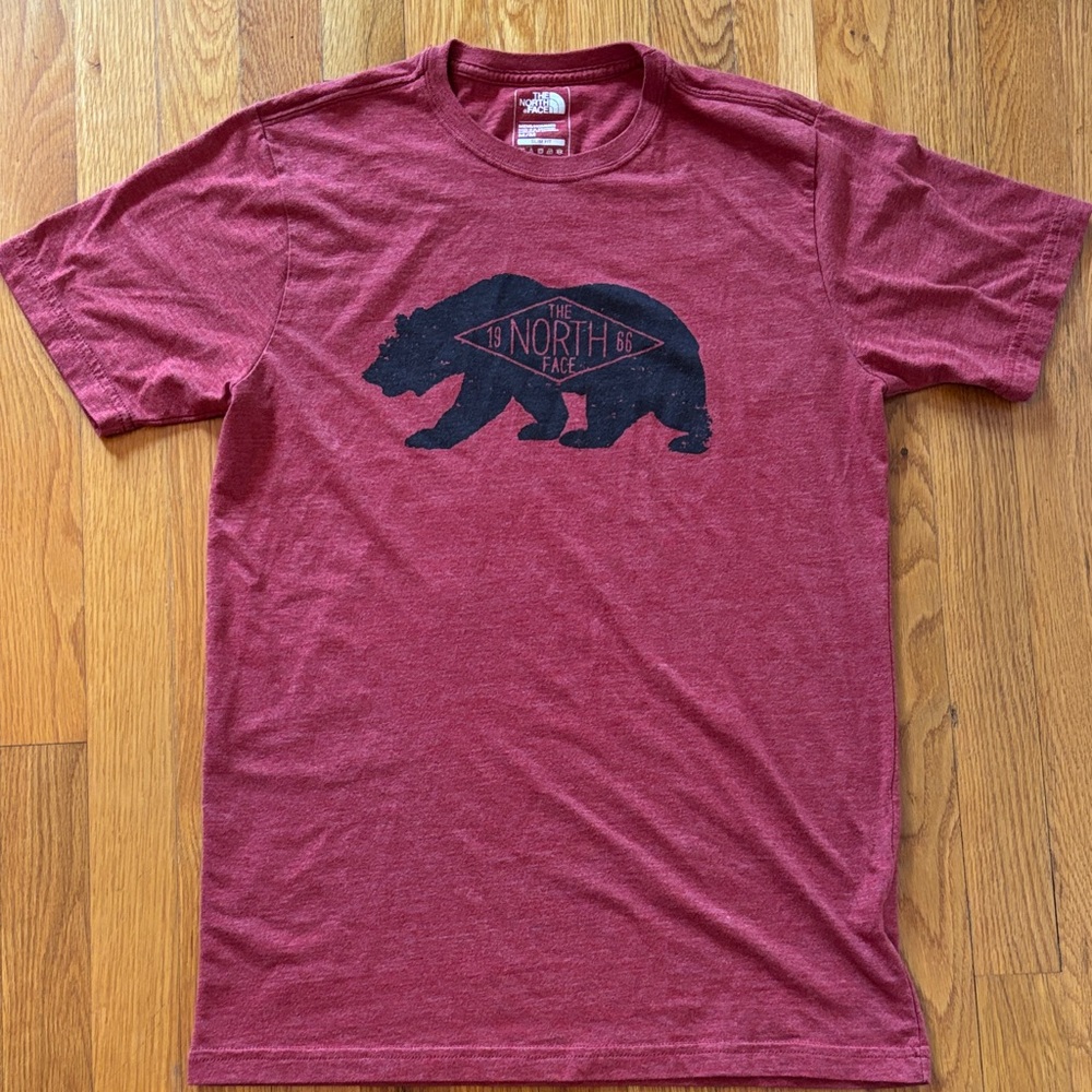 The North Face Men's Maroon Bear Graphic Tee